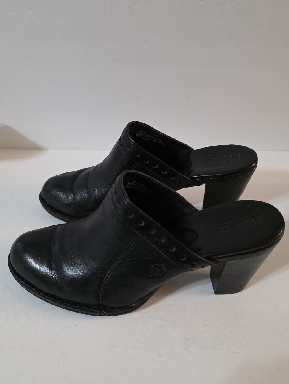 Born Black Leather Mule Size 8 / 39 Slip On